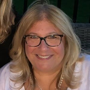 Meet your Posher, Rhonda